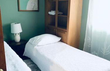 Earthy Hobbit Jungle with Privacy & Serenity - Foto 39