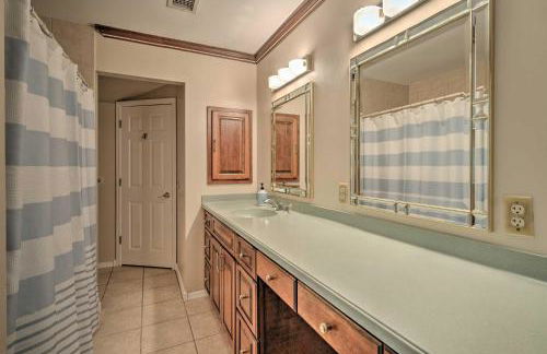 Coastal Edgewater Home with Private Hot Tub! - Foto 29