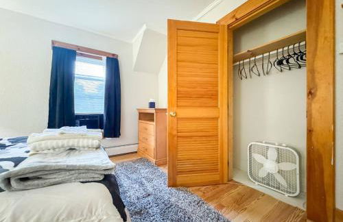 Manchester -Queen beds - Mins to MHT - W/D in Unit - Foto 26