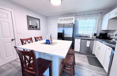 Charming 3 BDRM in Charlotte - 1 mile to Uptown - Foto 6