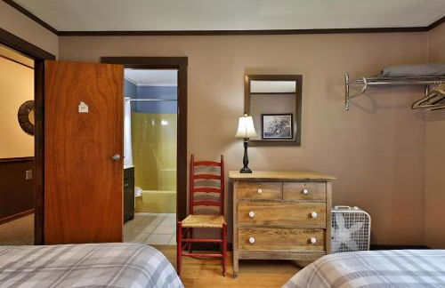 Swiss Farm Inn - Entire Inn to Yourself - Foto 14