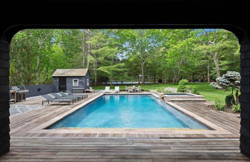 Wainscott Woods by Rove Travel - Luxe Estate with Pool - Foto 42