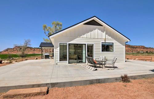 Modern Ranch House with Fire Pit and Valley Views - Foto 36