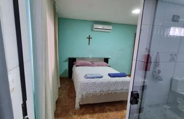 Lindo Apartamento, WiFi Rápido, 2 Banheiros, Suíte, Sala Confortável, Cozinha Completa, Microondas, Entrada Privativa, Perto do Shopping Pátio Matosinhos, 5 min do Centro Histórico - Foto 9