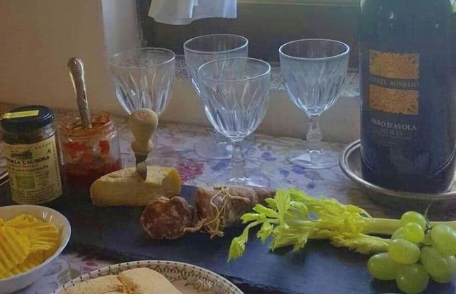 House - Sleeps 5, Scenic Views, Fireplace & Garden - Foto 21