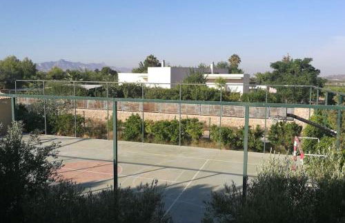 Casa de campo muy grande, con piscina y pistas - Foto 6