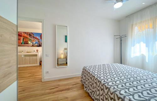 Beachfront gateway in Pineda de Mar - Photo 11