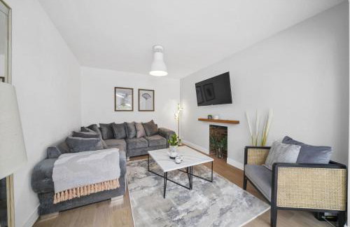 Clarence House-Windsor-Parking-5 bed - Photo 4