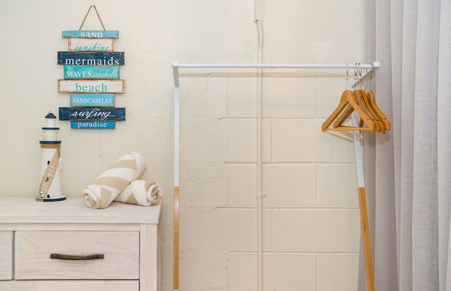 Tropical Unit with Private Fenced Garden Close to The Beach 4 - Foto 8