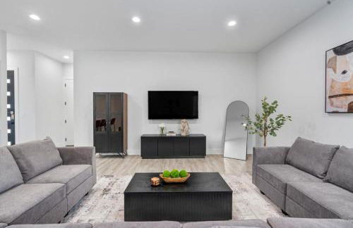 Mega Sized Luxury - Up to 24 Ppl - Downtown Access - Foto 14