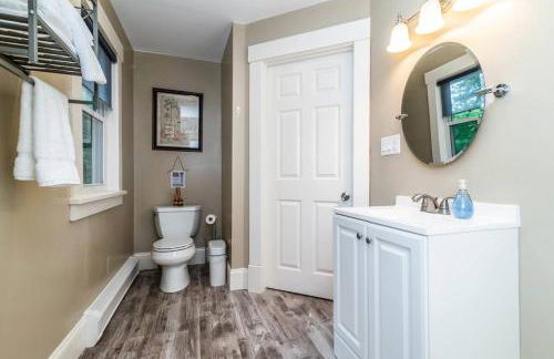 Chelsea Lake House, Game Room, & Pontoon-rental - Foto 21