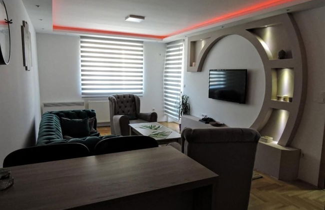 Apartman 1 Lux S V Istocno Sarajevo Lukavica Hilandarska Centar - Foto 23