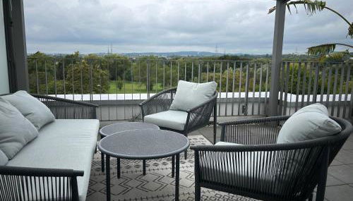 Penthouse Apartment - Photo 5