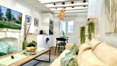 Waou PALACIO DE CRISTAL es MIA - Corta Duración - Foto 2