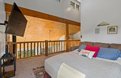 Secluded Mtn home by Purg, Hot Tub, Views! Pets ok - Foto 33