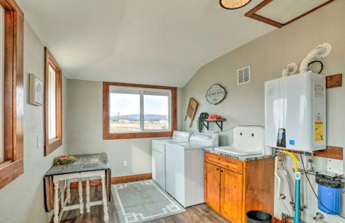 Secluded Bonanza Home with Antique Furnishings - Foto 28