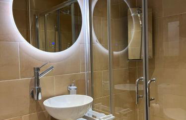 Spacious Duplex Apartment in Greater Manchester - Fast Wifi - Kingsize Bed - Foto 11