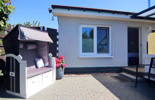 Bungalow in Neubukow mit Terrasse und Garten - Foto 2