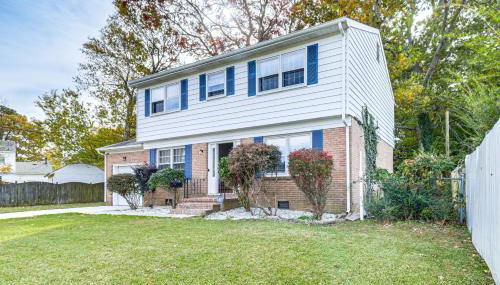 Near Beaches, Base and Bay! Hampton Home with Backyard - Foto 3