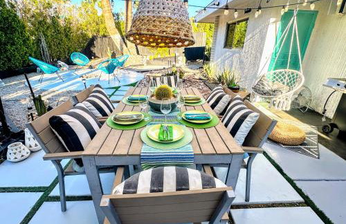 The Twin Palms Art House - vibrant, design-centric oasis, 2 mi to dowtown PS ID 3629 - Foto 46