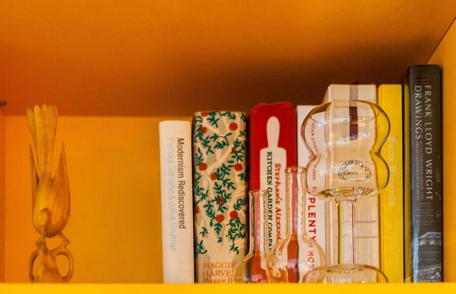 Designer Pad With a View - Photo 26