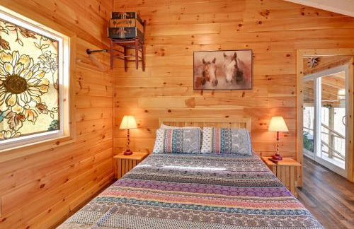 Bring a Pet Peaceful Frenchburg Cabin on 1 Acre - Foto 13
