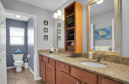 Modern home - 3K sqft - 5BR & 11 beds - brand new HOT TUB - 6 miles to AMI beaches - Foto 40