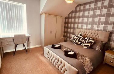 Middlesbrough Spacious Flat 2 bedrooms & 2 bathrooms & Free Private Parking & Wifi - Foto 8