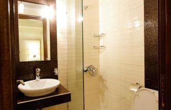 Theros Hotel - Photo 10