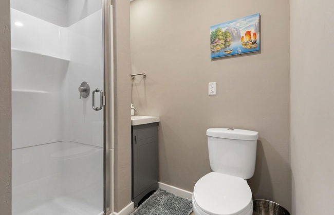 Lazy River Villa - Hottub Fenced Yard Sleeps 11 - Foto 25