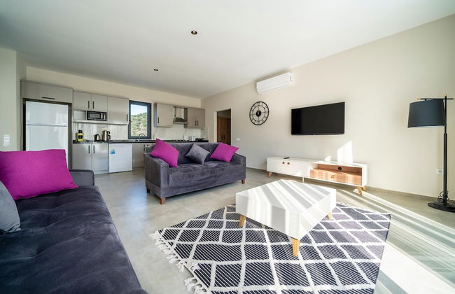 2 Bedroom Private Villa - Photo 15