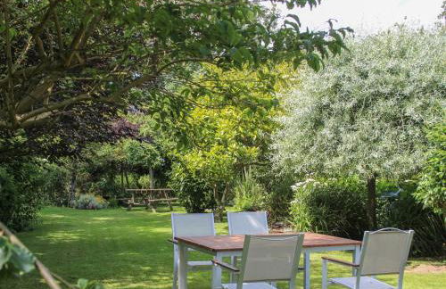 Little Piccadilly - Photo 23