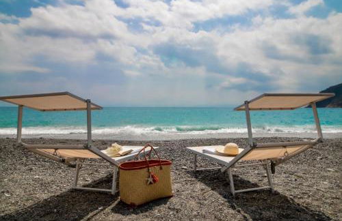 Casa Giulia - Apartment beachfront with 2 bedrooms, air conditioning and private parking, just 30 meters from the beach - Foto 44