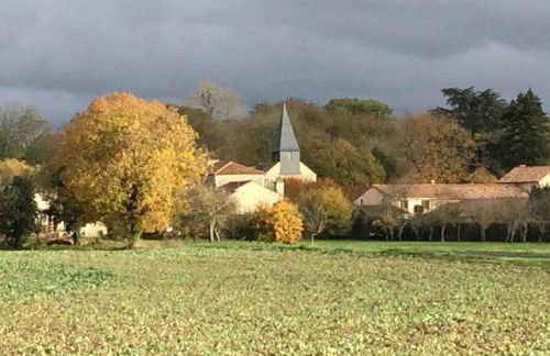Gîte des Lavandières en bordure de Vienne (Civaux) - Foto 5
