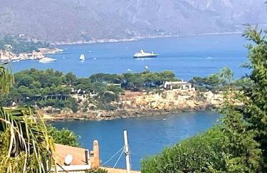 LE SORELLE Sea front -villa whit private pool - Foto 41