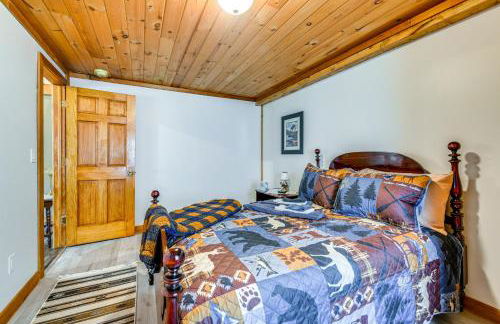 Inviting Peru Cabin with Patio, Grill and River Access - Foto 11