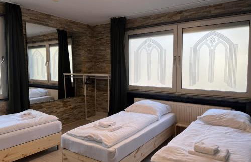 T&K Apartments - Krefeld Zentrum - 1 and 2 room Apartments 20min to Fair DUS - Photo 41