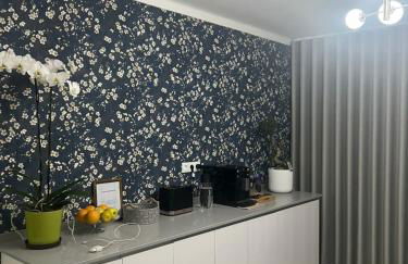 White Guest - Foto 30