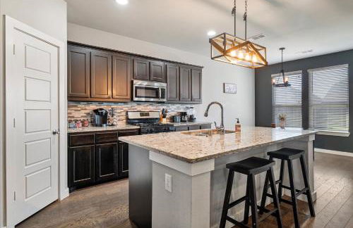 The Aubrey Escape with Fenced Backyard - Foto 2