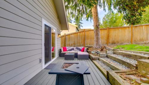 Private Yard and Fire Pit! Modern Kirkland Abode - Foto 2
