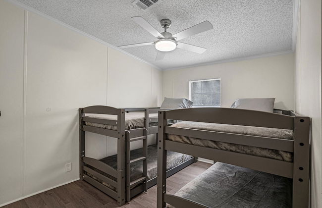 Relaxing 4br Hideaway In Groveland 4 Bedroom Cottage by RedAwning - Foto 9