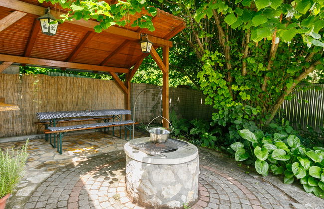 3 bedroom Apartment in Balatonlelle with garden and terrace - Photo 18