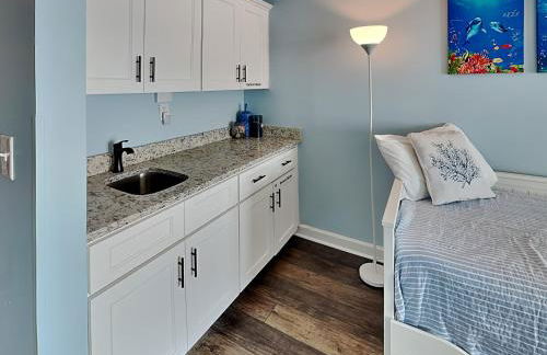 Love & Memories - Photo 5