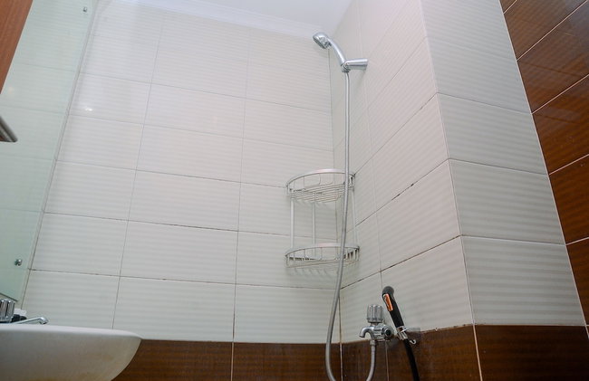 Good Homey and Simply Studio Margonda Residence 3 Apartment - Foto 10