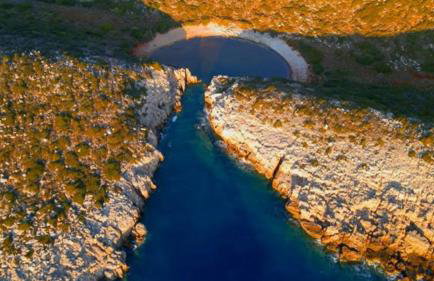 Seafront Agrilos Serenity - Waterfront Oasis - Foto 27