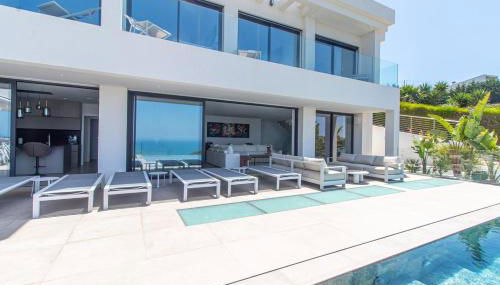 Villa Barthelemy Ericeira Luxury Villa - Photo 4