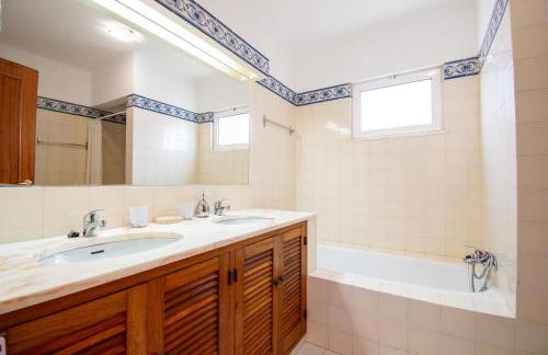 Casa Miguel - Family-Friendly 3-Bedroom Villa with Private Pool - Foto 66