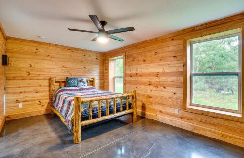 3 Mi to Lake Harney Home on 6 Acres with Fire Pit - Foto 11