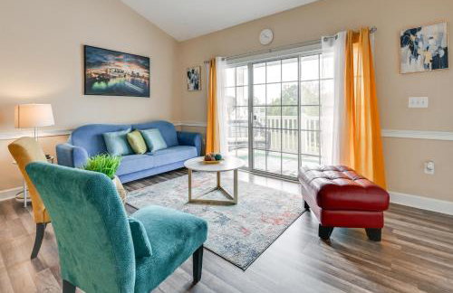 Charming Condo with Balcony, 1 Mi to UNC Charlotte! - Foto 1