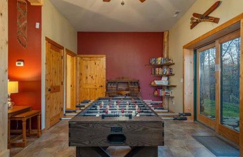6-Bed Family Retreat Hot Tub Game Room Playground - Foto 5